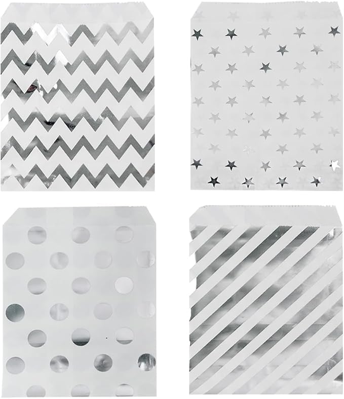 KEYYOOMY 100 Pcs Silver Candy Buffet Bags Small Cookie Bags Polka Dot Paper Treat Bag for Wedding Birthday Party (5 inch x 7 inch)