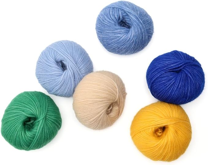 Pullu - Baby Alpaca Merino Wool Yarn Set of 3 Skeins (150 Grams) Worsted Weight - Sourced Directly from Peru - Heavenly Soft and Perfect for Knitting and Crocheting (Christmas Green)