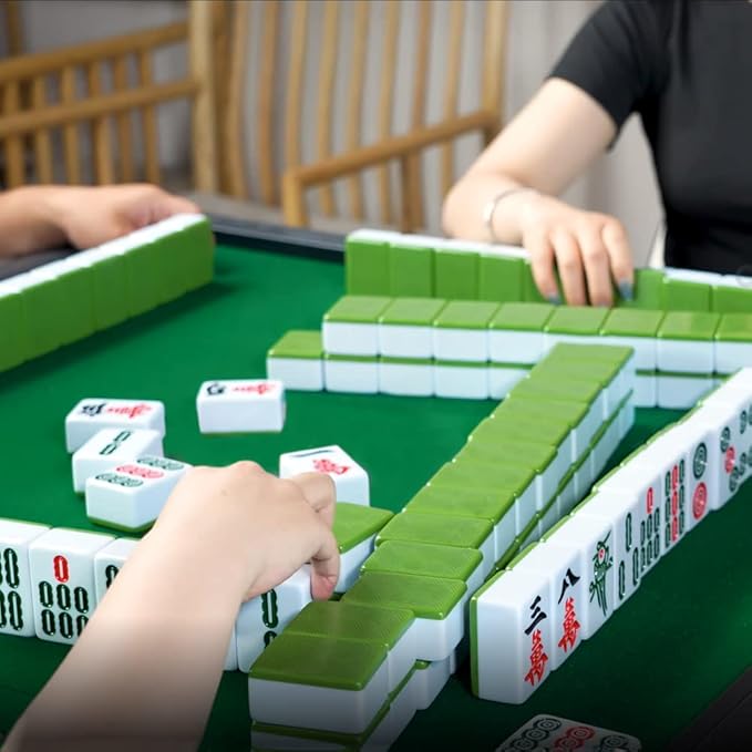 drizzle Chinese Mahjong Game Set - 146 Medium Size Tiles 1.3inch with Instructions - Professional Mah Jong Play Green [專業中式麻將]