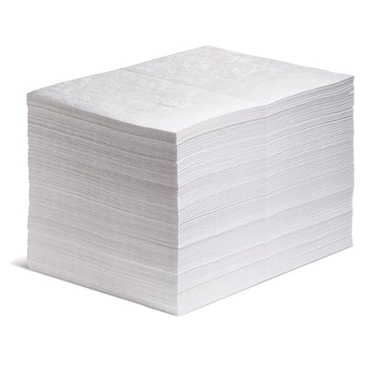 PIG Oil Mat - Oil-Only Absorbent Mat Pad - 200 Pads per Bag - 15" x 20" Pad - Absorbs up to 14 Ounces per Pad - MAT423