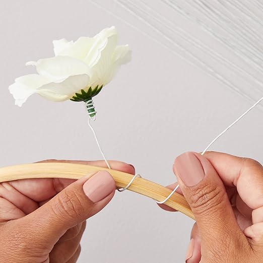 Juvale 300 Pieces White Floral Wire Stems - 22 Gauge, 16 in Length - Flower Wire for Crafts (Pack of 2)