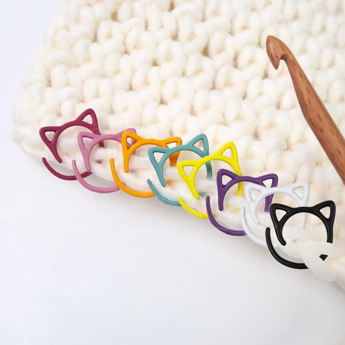Fazanwey 30pcs Cat Stitch Markers with Storage Case, Metal Stitch Markers for Crocheting,Colorful Crochet Markers for Knitting Weaving Lovers