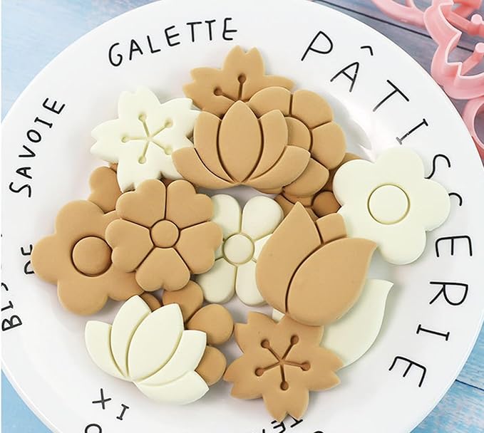 Flower Cookie Cutters Set, 3D Pressable Cookie Cutters Small Flower Biscuit Cutters Cake Baking Fondant Embosser Stamps Birthday Party DIY Cake Decorating Tools (flower)