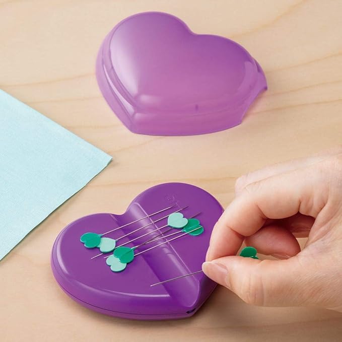 YICBOR Magnetic Pin Cushion with 20pcs Sewing Pins, Heart Magnetic Pins Holder for Storage Sewing Quilting
