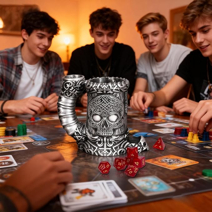 Dice Tower Mug, Dice Rolling Tower, Comes with 7 PCS Dice Set, Suitable for DND Dungeons and Dragons, Tabletop Games, Available As Drink Holder, D&D Gifts, DND Accessories (Silver Skull)
