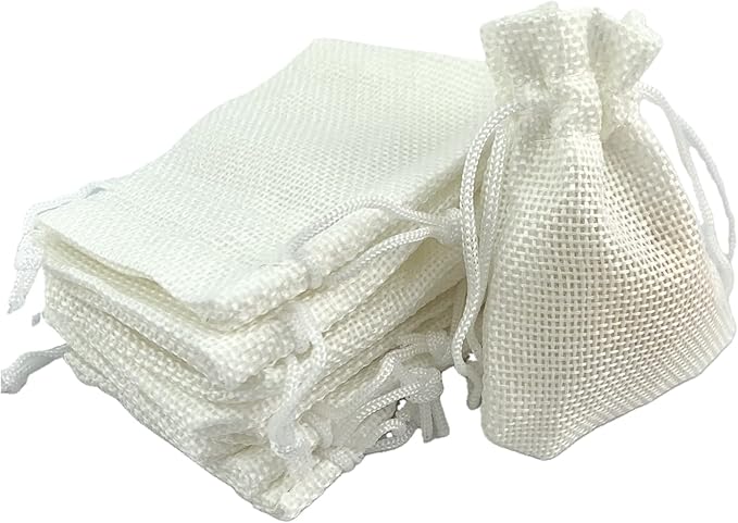 Palmhomee Pack Of 25 Burlap Gift Bags with Drawstring Linen Jewelry Pouches Wedding Hessian Jute Bags for Birthday Jewelry and Treat Pouches Party Wedding Favors Gift Art and DIY Craft (3.6x4.8 Inch, White)