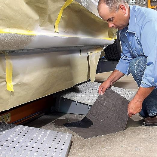 PIG Mat | Oil Absorbent Mat | Original PIG Mat | 15" x 20" Mat Pads | Absorbs 11 Gallons per Box | 100 Oil Absorbing Pads | Lightweight | MAT155