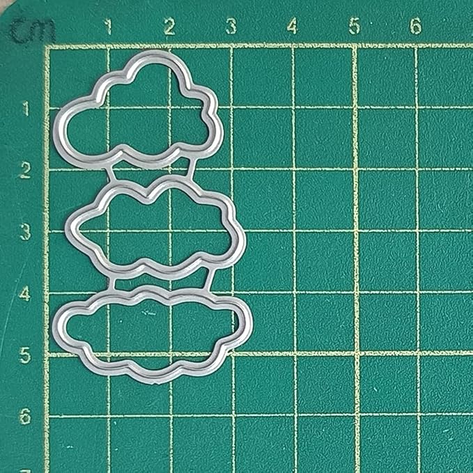 Cutting Dies for Card Making, Metal Scrapbooking Die-Cuts, DIY Bckground Frame Crafts Embossing Stencil, Paper Template Mold/Photo Album Arts Tool (3 Pcs Clouds-3.3x5.5cm)