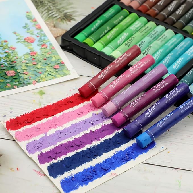 Mont Marte Extra Soft Oil Pastels Vibrant Hues Premium 120pc, Assorted Bright Colors, Vibrant, Buttery, Versatile Art Pastels for Blending, Layering & Shading, Art, Craft, Coloring and Sketching