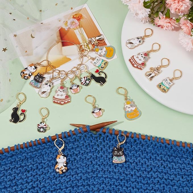 SUNNYCLUE 1 Box 20Pcs 10 Style Locking Stitch Marker Cute Stitch Markers Cat Pet Animal Leverback Knitting Charms Knitting Tools for Weaving Sewing Needleworks Women Adults DIY Crafts