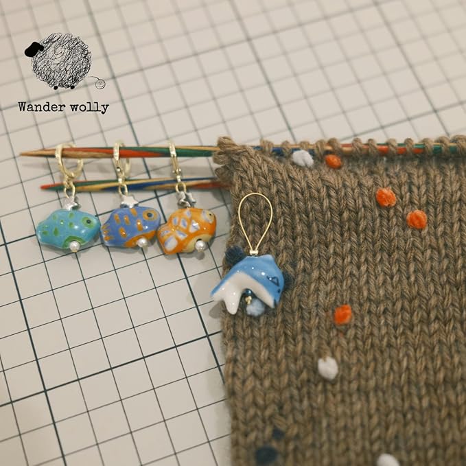 Handmade Ocean Fish Stitch Markers 4 PCS in One Case, Three Tropical Fish with Removable Markers, One Dolphin Closed Ring for Knitting and Crochet