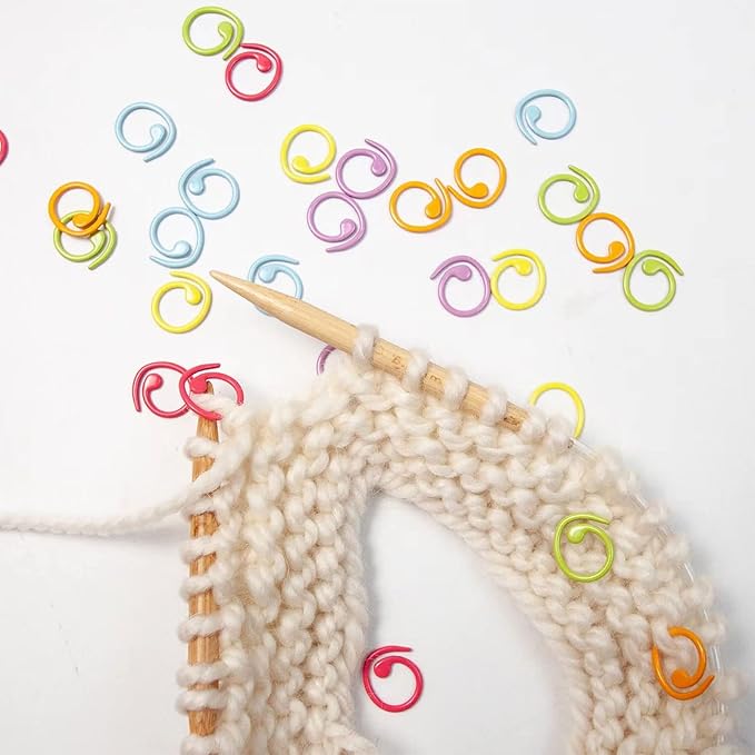 Hilsayum 30PCS Metal Stitch Markers Helical-Shaped Crochet Markers Ring Multicolor Crochet Locking Markers for Knitting and Crocheting (Multicolor)