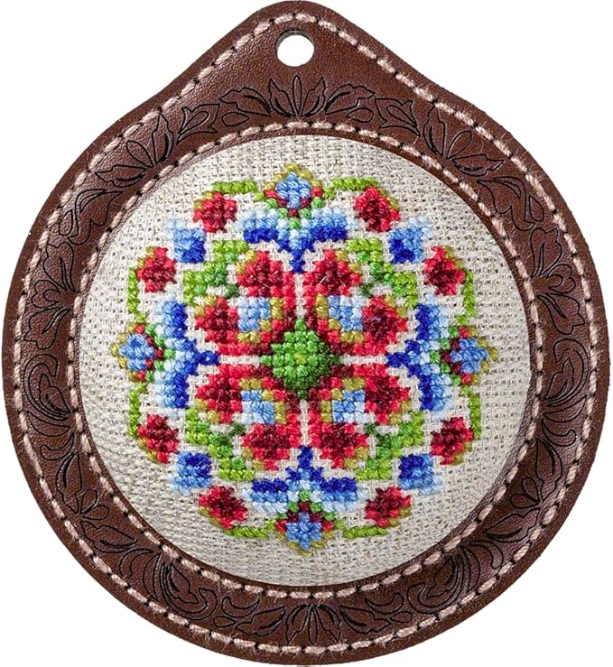 Wonderland Crafts Kit for Creating a pin Cushion FLTL-025