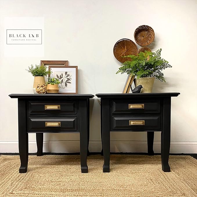Dixie Belle Paint Company Chalk Finish Furniture Paint - Caviar (32oz) - Matte Black Chic Chalk Mineral DIY Furniture Paint