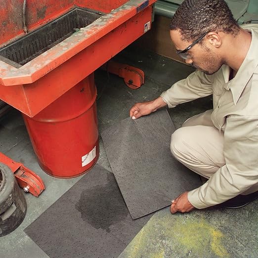PIG Mat | Oil Absorbent Mat | Original PIG Mat | 15" x 20" Mat Pads | Absorbs 11 Gallons per Box | 100 Oil Absorbing Pads | Lightweight | MAT155