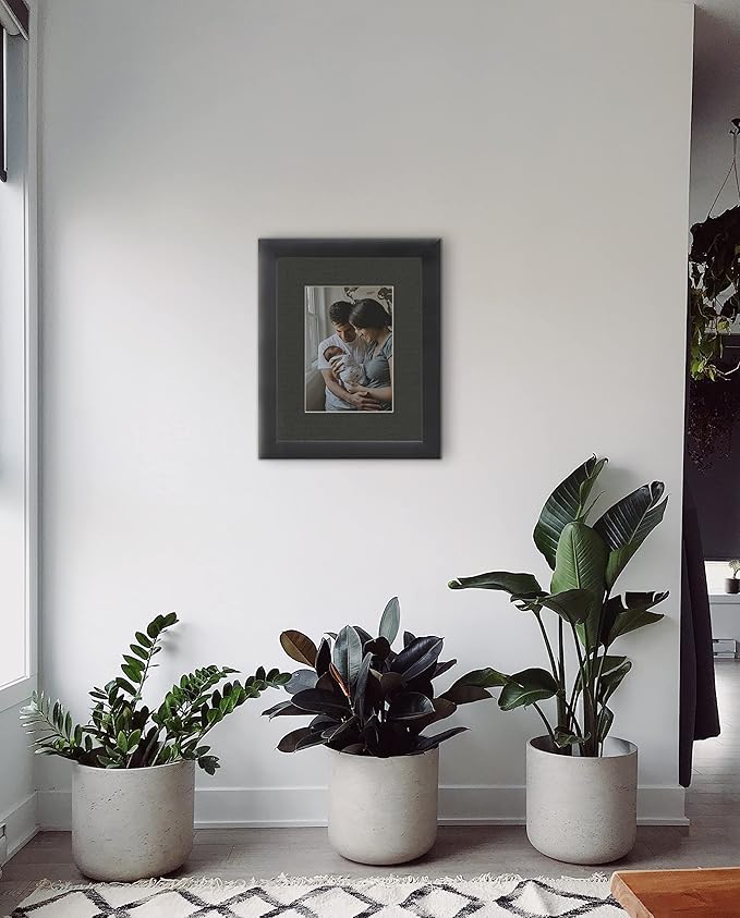 Craig Frames B404 Pre-Cut Mat Board for 8x10 Print, 11x14, Textured Black