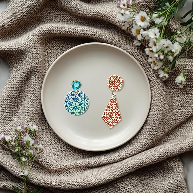 CHGCRAFT Mandala Pattern Polymer Clay Texture Sheet Retro Tile Pattern Silicone Texture Mat for Polymer Clay Making Earrings Jewelry DIY Crafts 5.5 × 5.5 Inch
