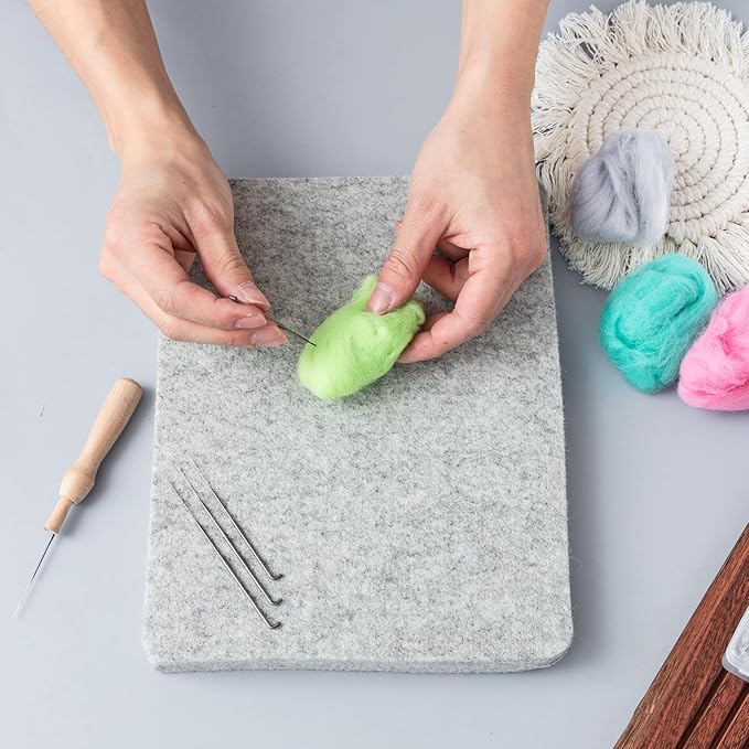 Amylove 4 Pcs Needle Felting Pad Needled Felting Mat Wool Supplies Thick Firm Base Woolen Block for Beginners Crochet Knitting Projects Kit Tool, Gray (8 x 10 x 1 Inch)