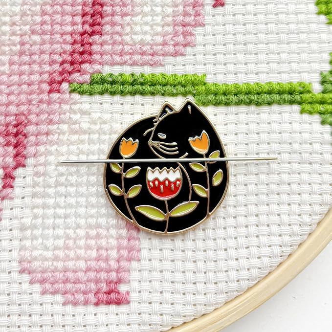 Hydrangea Magnetic Needle Minder for Cross Stitch – Strong Needlepoint Holder, Embroidery Sewing Magnet – Secure & Decorative Needle Minders for Stitching & Crafting (Floral Cat)