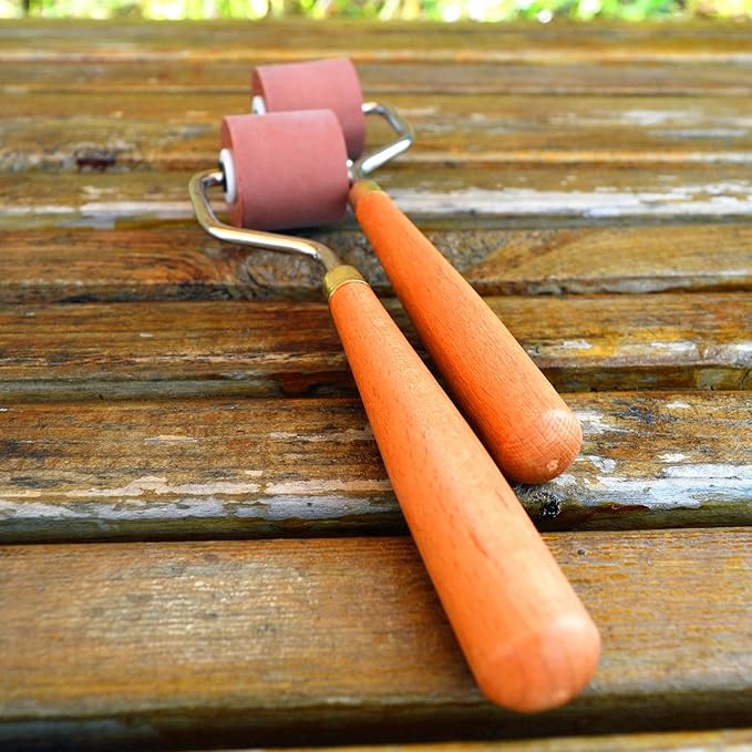 BANLTRE Rubber Brayer Roller for Printmaking, Ideal for Anti Skid Tape Construction Tools, Print,Craft Stamping Brayers for Wallpapers and Scrapbooks (0.8")