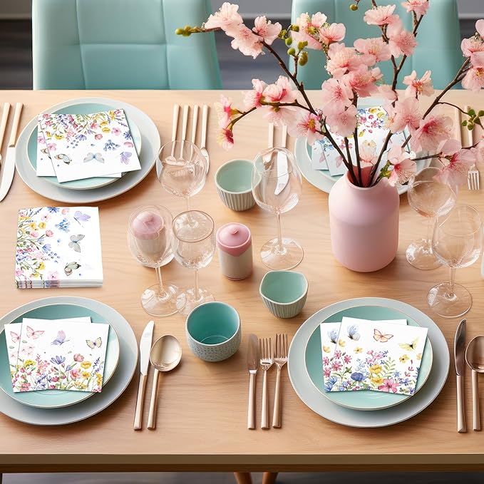 Fulmoon 200 Pieces Summer Floral Cocktail Napkins Disposable Wildflower Dessert Paper Napkins Bulk Flower Decoupage Beverage Towel for Summer Tea Party Dinner Decorative