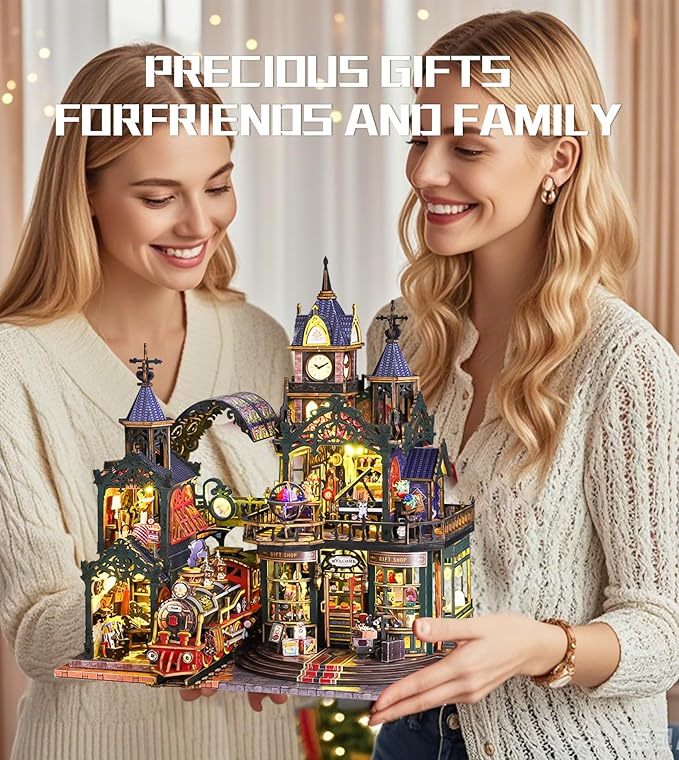 DIY Dollhouse Miniature House Kit,DIY Kit Mini House Model,1:24 Scale Creative Doll House Best Christmas Birthday Gift for Lovers Boys and Girls. (Rail-TRACKSECLUDED City01)