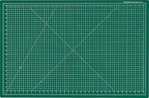 Dahle Vantage 10473 Premium Self-Healing Cutting Mat, 24"x36", 1/2" Grid, 5 Layers for Max Healing, Perfect for Crafts & Sewing, Green