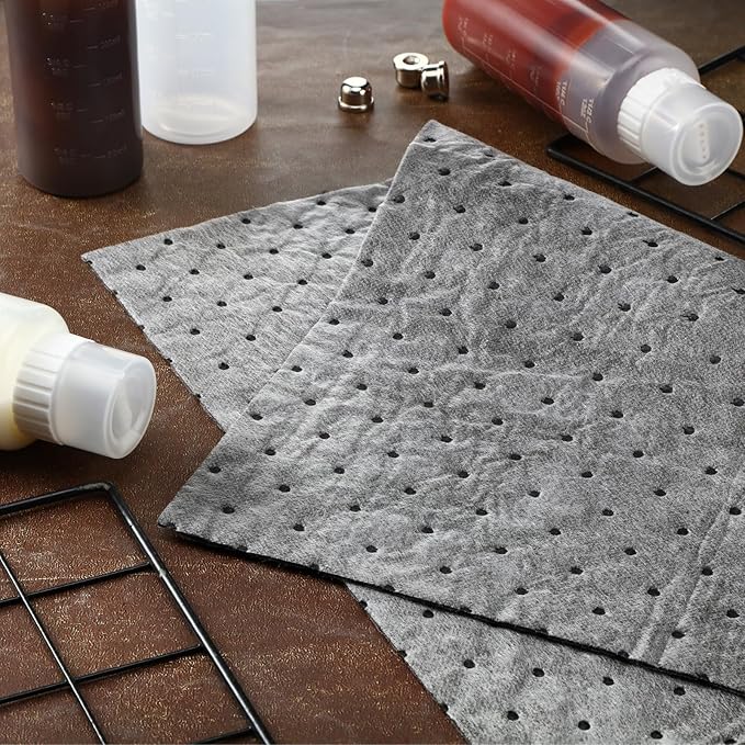Hoolerry Oil Absorbent Pads Weight Dimpled Pad Garage Accessories Water Absorbent Mat Oil Spill Mat for Absorbing Protecting Home Garage Basement (30 Pcs,Gray,9.8 x 13 Inch)